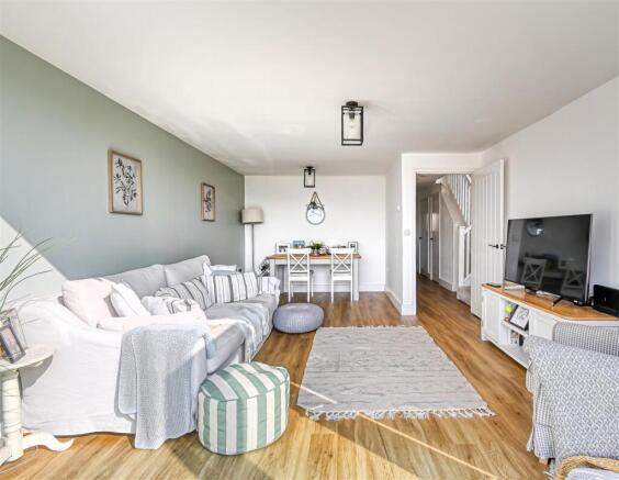 45b Listley Street-03.jpg