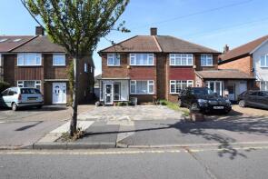 5, Tendring Way, Chadwell Heath, Romford RM6 5DX