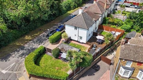 Waterloo Road, Sittingbourne, Kent, ME10 2LN