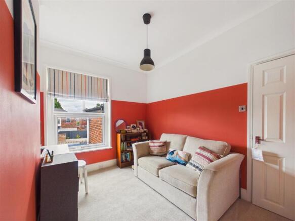 2 bed End of Terrace for sale Image 8