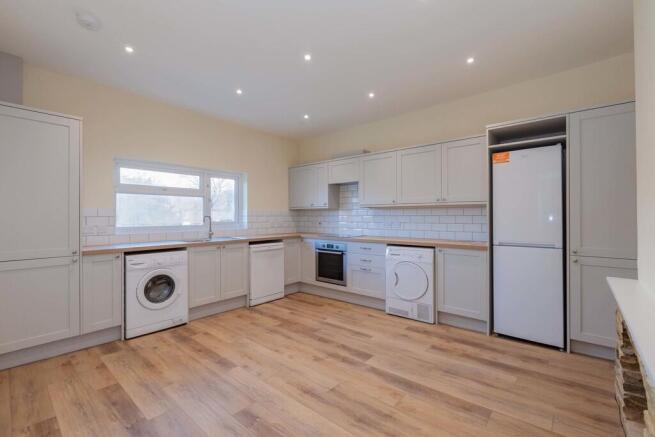 Flat 2 19 St Luke...