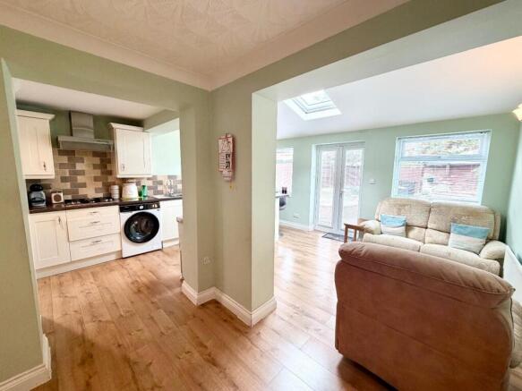 Kitchen/Snug