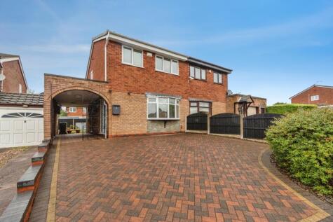 Langmead Close, Walsall, West Midlands, WS2