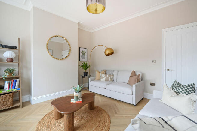 3 bed Terraced for sale Image 5