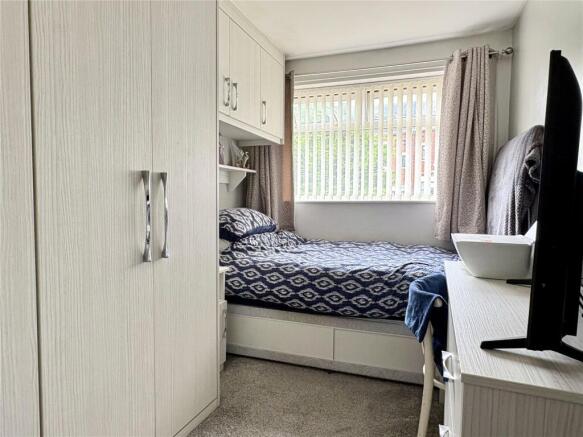 2 bed Town House for sale Image 10