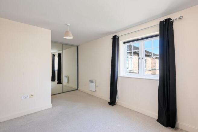 2 bed Flat to rent Image 6
