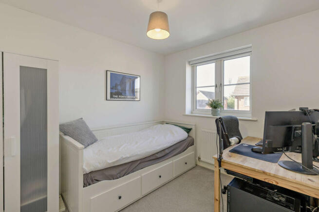 3 bed Town House for sale Image 8