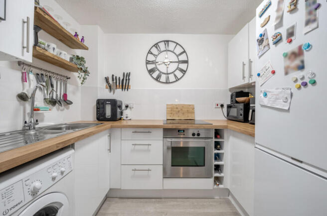 1386714-12-6932cf...