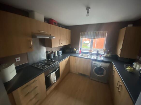 Kitchen T202112141709.jpg