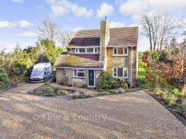 Bowlings, Bedbury Lane, Freshwater PO40 9PD