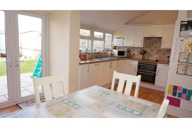 Kitchen / Diner
