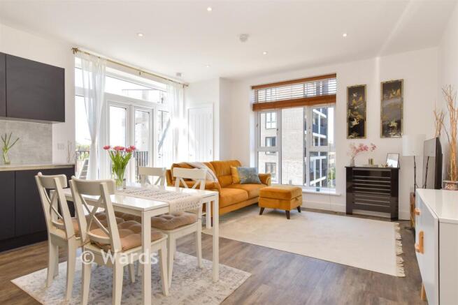 Kitchen/Lounge/ Dining Area