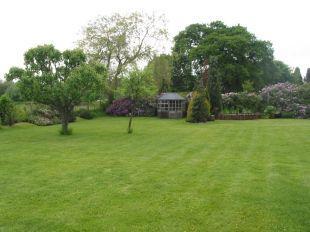 GARDEN VIEW 1