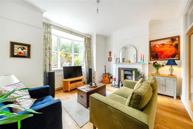 3 bed Terraced for sale Image 9