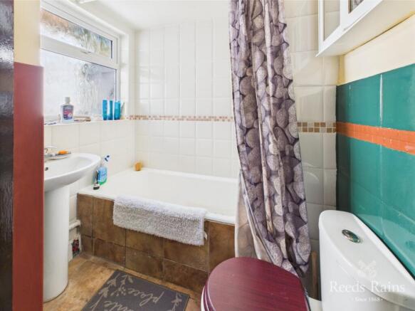 2 bed Terraced for sale Image 6