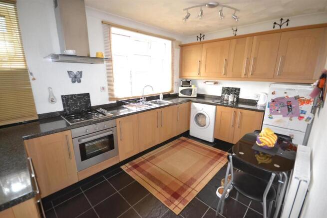 KITCHEN/ DINER