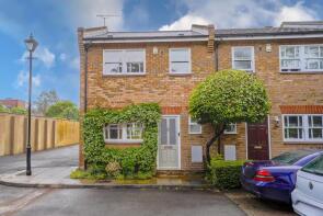 5, Oliver Mews, London SE15 5AZ