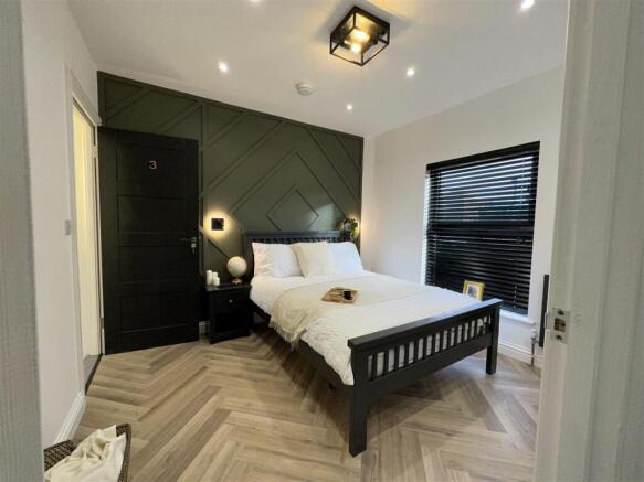 Bedroom   Landscape   2022.jpg