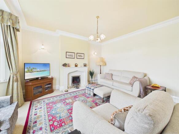 3 bed Detached for sale Image 5