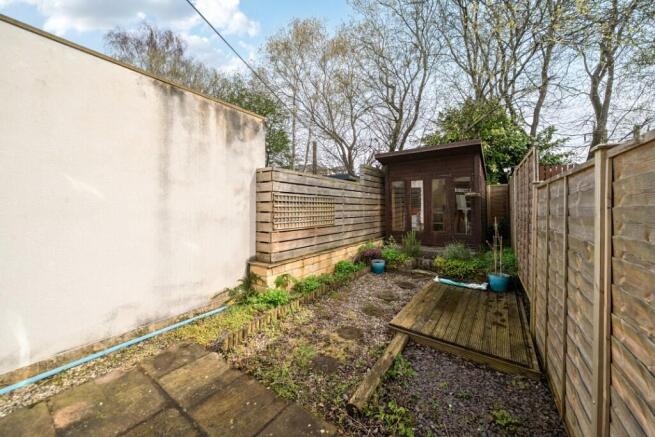 2 bed Terraced for sale Image 11