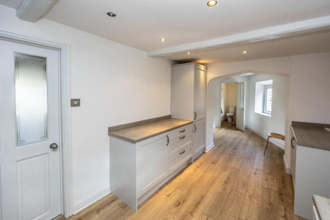 3 bed Semi-Detached for sale Image 7