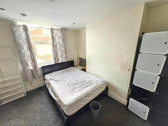Front room.jpg