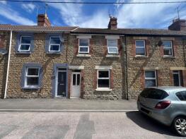 9, Downing Street, Chippenham SN14 0AA