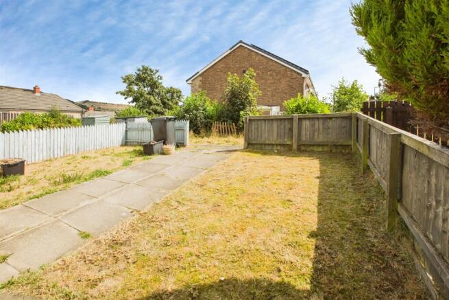 2 bed Terraced for sale Image 8