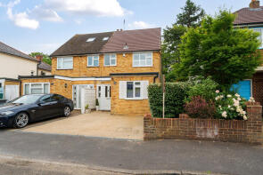 100a, Crockford Park Road, Addlestone KT15 2LP