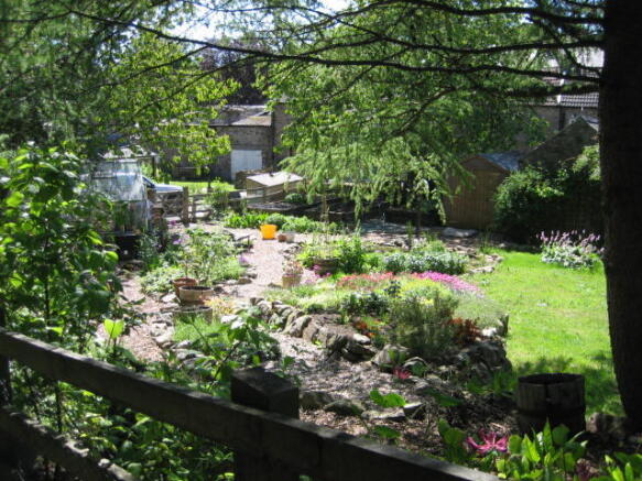 Photo 9