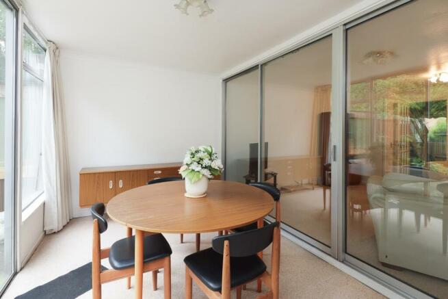 66 Orton Close sun lounge-2.jpg