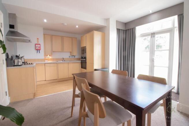 Flat 11, 74-76 Cathedral House-7.jpg
