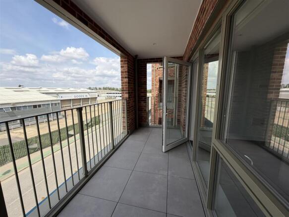 Balcony 1.jpeg