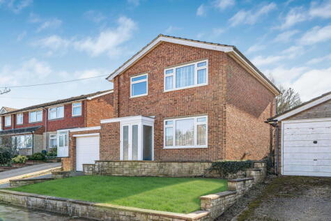 Lawford Close, Chorleywood, WD3 5JX