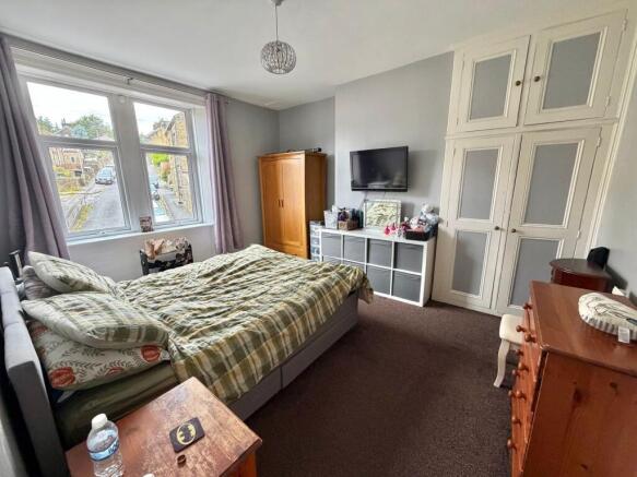 4 bed Terraced for sale Image 9
