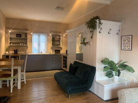 Living/Kitchen