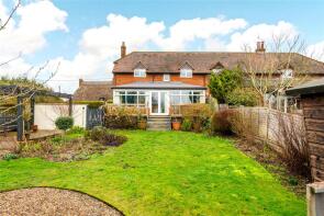 17, Queen Catherine Road, Buckingham MK18 2PZ