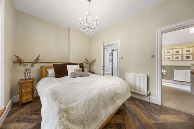 Bed4.