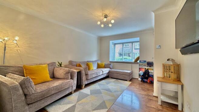 Kingsford Community, E6 House for Sale by Barrain 