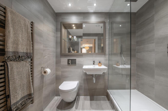 2 bed Apartment to rent Image 5