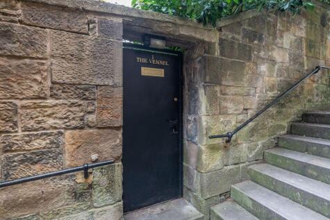 1 Vennel, Old Town, Edinburgh, EH1 2HU
