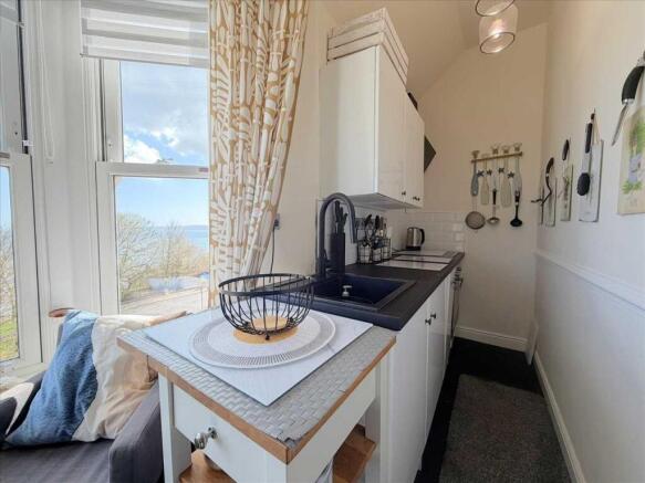 1 bed Flat for sale Image 7