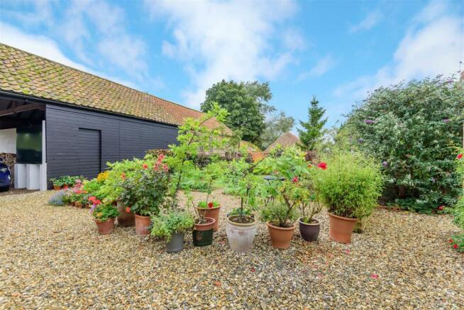 GARDEN