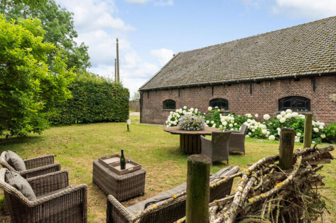 Buitenkerk 80 2471 XH ZWAMMERDAM image 3