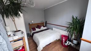 28, Chester Court, Trundleys Road, London SE8 5AN