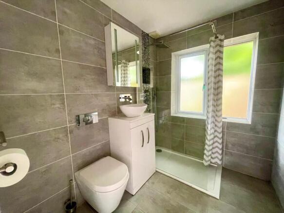 Shower room 