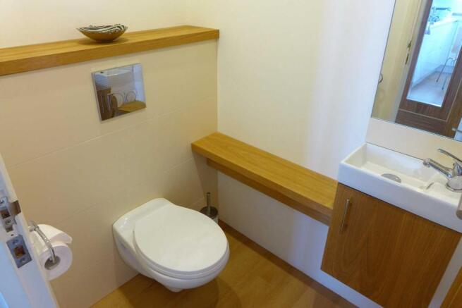 Photo 9