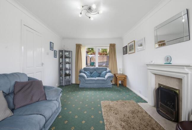 2 bed Detached for sale Image 4