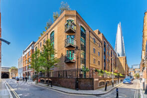 Flat 5, 12 Lion Court, Shand Street, London SE1 2EP