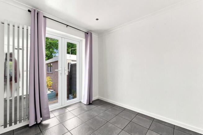 2 bed Semi-Detached Bungalow for sale Image 9